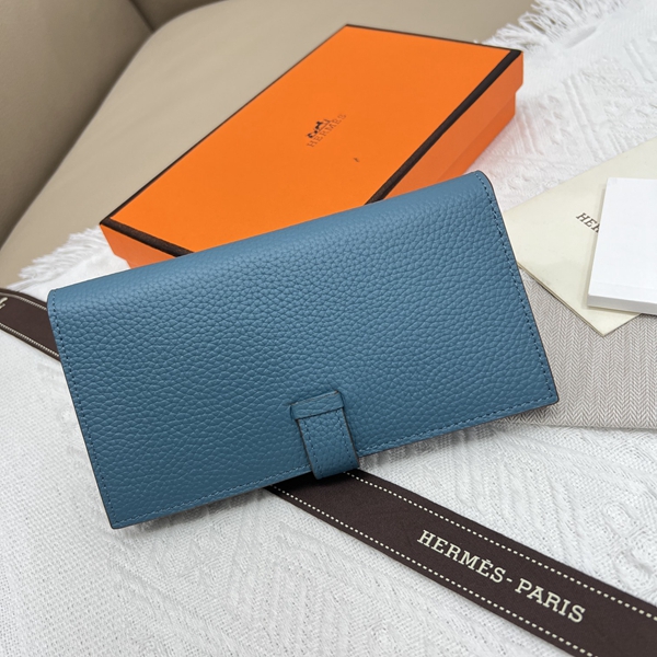 エルメス財布コピー背面デザイン